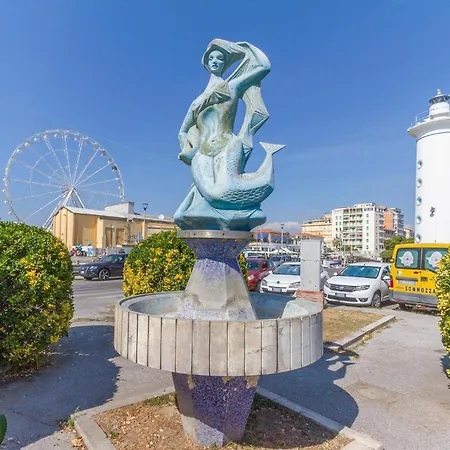 Gorgeous In With Kitchen Prázdninový dům Viareggio